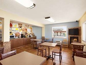 Days Inn by Wyndham Champaign/Urbana
