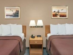 Days Inn by Wyndham Charleston