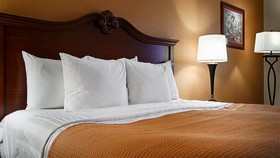 Baymont by Wyndham Chester IL