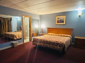 Admiral Motel by OYO Chicago I-94