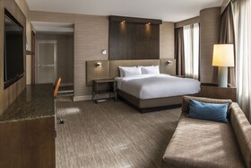 Hyatt Centric Chicago Magnificent Mile