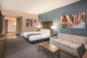 La Quinta Inn & Suites by Wyndham Chicago Downtown