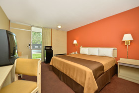 Americas Best Value Inn - Collinsville / St. Louis