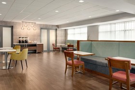 Hampton Inn St. Louis-Columbia