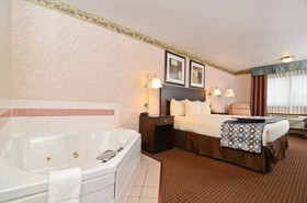 Baymont by Wyndham Danville IL