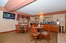 Best Western Riverside Inn