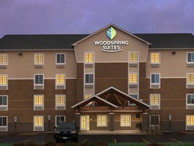 WoodSpring Suites Chicago Darien