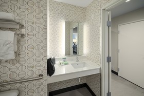 Holiday Inn Hotel & Suites Decatur-Forsyth