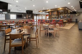 Holiday Inn Hotel & Suites Decatur-Forsyth