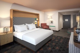 Holiday Inn Hotel & Suites Decatur-Forsyth