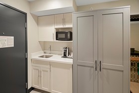 Holiday Inn Hotel & Suites Decatur-Forsyth