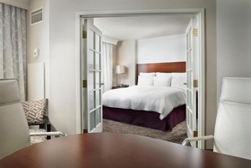 Chicago Marriott Suites Deerfield