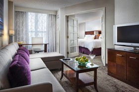 Chicago Marriott Suites Deerfield