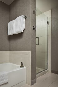 Chicago Marriott Suites Deerfield