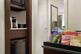 Embassy Suites by Hilton Chicago North Shore Deerfield