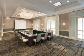 Embassy Suites by Hilton Chicago North Shore Deerfield