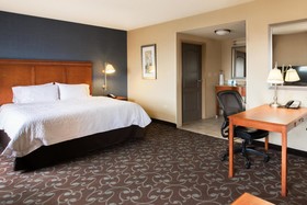 Hampton Inn & Suites Chicago Deer Park