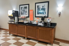 Hampton Inn & Suites Chicago Deer Park