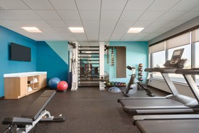 avid hotel Chicago O’Hare – Des Plaines