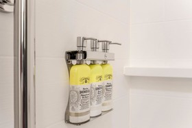 Holiday Inn Express & Suites Chicago O'Hare Airport