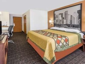 Super 8 by Wyndham Dixon