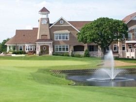 DoubleTree Suites by Hilton Hotel & Conference Center Chicago-Downers Grove
