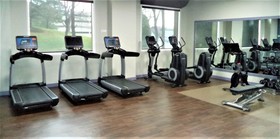 DoubleTree Suites by Hilton Hotel & Conference Center Chicago-Downers Grove