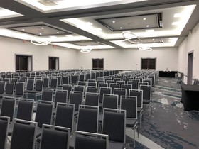 DoubleTree Suites by Hilton Hotel & Conference Center Chicago-Downers Grove