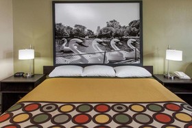 Super 8 by Wyndham Dwight