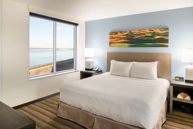 Hyatt House East Moline / Quad Cities