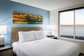 Hyatt House East Moline / Quad Cities