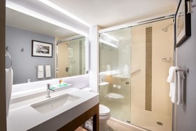Hyatt Place East Moline / Quad Cities