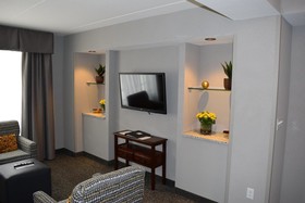 Holiday Inn Hotel & Suites East Peoria