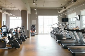 Holiday Inn Hotel & Suites East Peoria