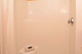 Country Hearth Inn & Suites - Edwardsville / St. Louis