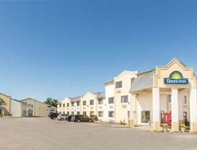 Days Inn by Wyndham Effingham