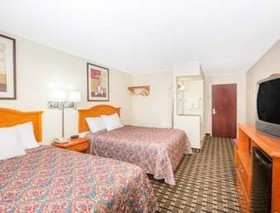 Days Inn by Wyndham Effingham