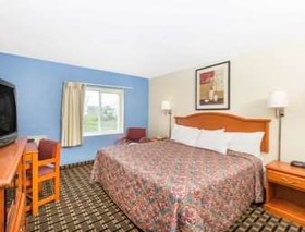 Days Inn by Wyndham Effingham