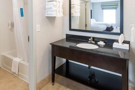 Hampton Inn & Suites Effingham
