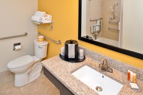 Holiday Inn Express & Suites Effingham