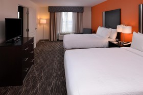 Holiday Inn Express & Suites Effingham