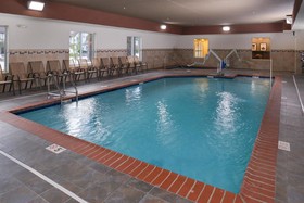 Holiday Inn Express & Suites Effingham