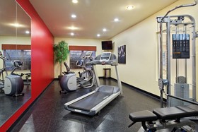Country Inn & Suites by Radisson, Elgin, IL