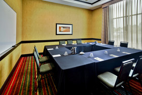 Holiday Inn & Suites Chicago Northwest - Elgin