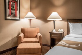 Quality Inn Elgin