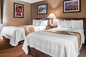 Quality Inn Elgin