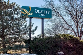 Quality Inn Elgin