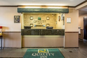 Quality Inn Elgin