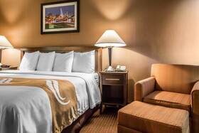Quality Inn Elgin