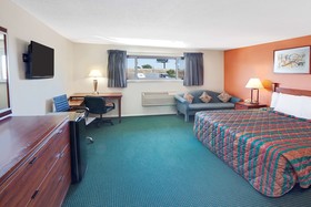Days Inn Elk Grove Village/Chicago/OHare Airport West
